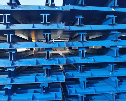 交城县联宇钢模板公司 讲解山西桥梁钢模板在施工中如何防裂？