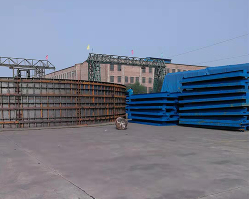  交城县联宇钢模板厂家：山西桥梁钢模板在施工中如何防裂？